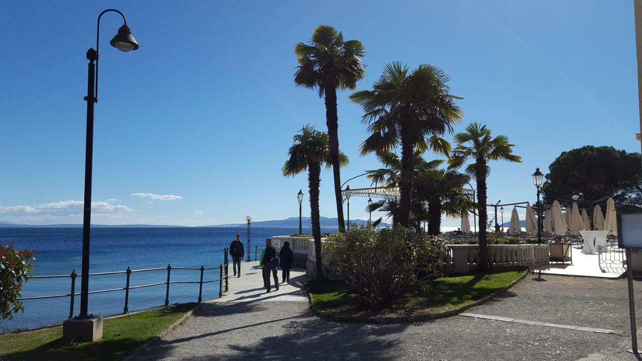 Apartment Villa Maria 10 With Swimming Pool Opatija Exterior photo